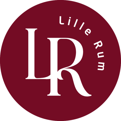 LilleRum logo. Udbyder ammevejledning i Holbæk, Roskilde, Kalundborg samt i resten af Vestsjælland.